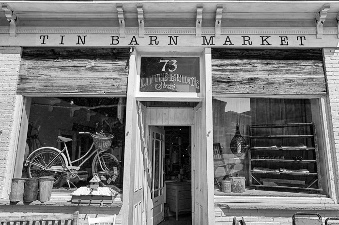 Tin Barn Market. Photo by Brent Eades.